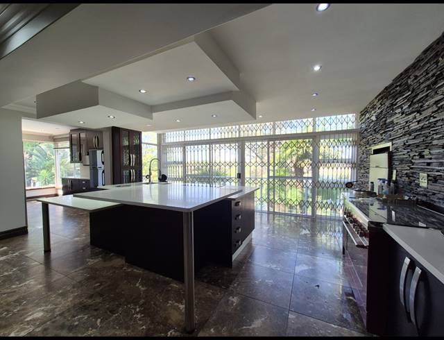 7 BEDROOM HOUSE FOR SALE IN MANTEVREDE